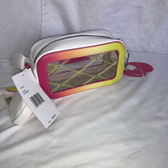 Betsey Johnson Clear XOX Erin Camera Bag Style with Guitar Strap and Pouch NWT - Picture 3 of 5